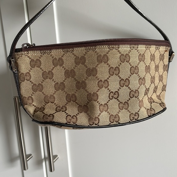 Gucci Canvas Boat Pochette - Picture 7 of 10